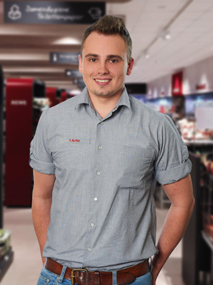 Petz REWE Mitarbeiter: Tobias