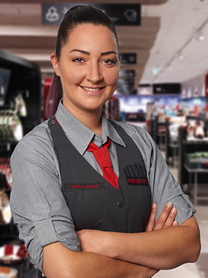 Petz REWE Mitarbeiterin: Maike
